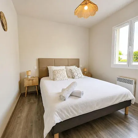 Apartman Grande Maison, 6 Personnes, Terrasse & Parking Arudy